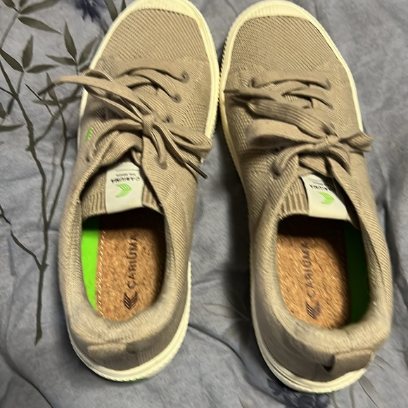 CARIUMA | Sand Sneaker - Picture 2 of 5